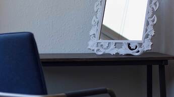 Stayzo House Accommodation - Coventry Free Parking