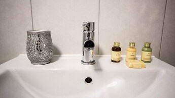 Stayzo - Executive City Centre Apartment 2