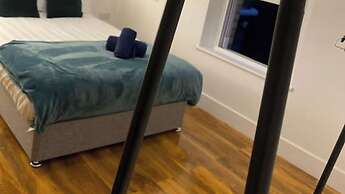 De Parys Serviced Flat in Bedford 4 Live