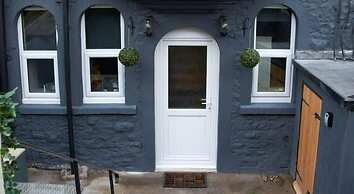 Knightstone Apartment