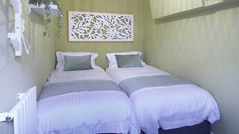 Knightstone Apartment