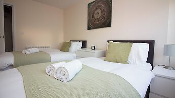 Stayzo Stylish Accommodation in Southampton 10