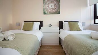 Stayzo Stylish Accommodation in Southampton 10