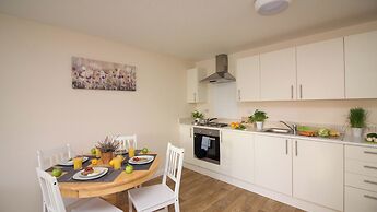 Stayzo Stylish Accommodation in Southampton 10