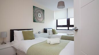 Stayzo Stylish Accommodation in Southampton 10