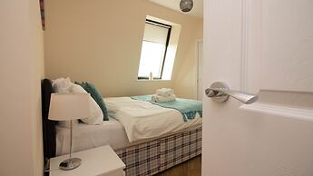 Stayzo Serviced Accommodation 16 Premier Lodge