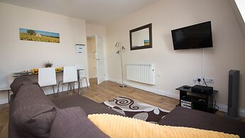 Stayzo Serviced Accommodation 16 Premier Lodge