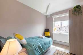 Buckingham House - Spacious 3-bedroom