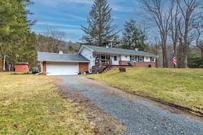Amazing Hiking Cozy Home Close to Mountns Fireplace