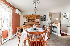 Private Pond Cozy Home Enjoy