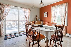 Private Pond Cozy Home Enjoy