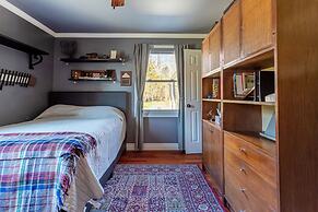 Private Pond Cozy Home Enjoy