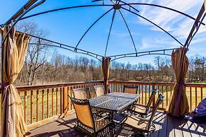 Private Pond Cozy Home Enjoy