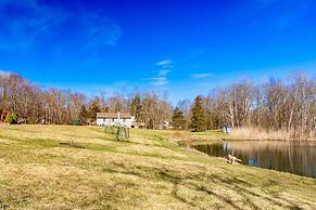 Private Pond Cozy Home Enjoy