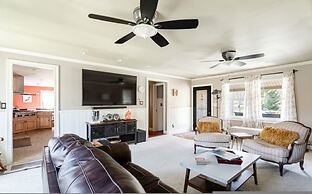 Private Pond Cozy Home Enjoy