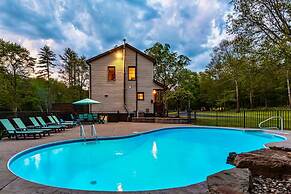 Family Fun Oasis Hot Tub Steam Room Pool Stream Firepit Games