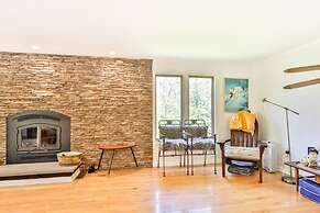 Hunter Mountain Ski House - Tesla Charger