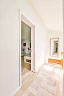 Hunter Mountain Ski House - Tesla Charger