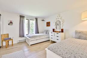 Hunter Mountain Ski House - Tesla Charger