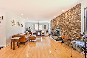 Hunter Mountain Ski House - Tesla Charger