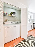 Hunter Mountain Ski House - Tesla Charger