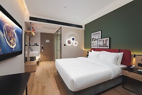 Campanile Hotel in SHA & NECC