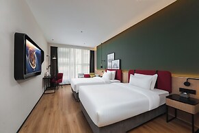 Campanile Hotel in SHA & NECC