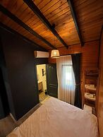 Sapanca Dereboyu Konakları