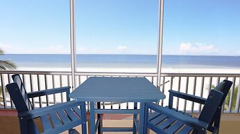 Casa Playa Beach Resort