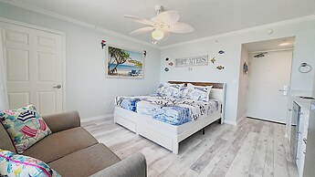 Casa Playa Beach Resort