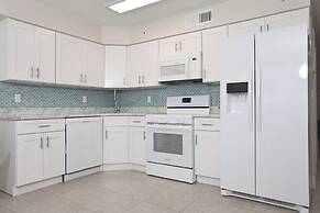 Casa Playa Beach Resort