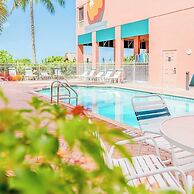 Casa Playa Beach Resort