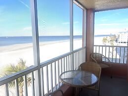 Casa Playa Beach Resort