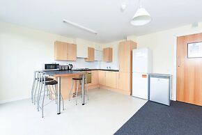 Student Only Gibson Street