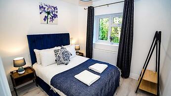 4-Bed 3-Bath Haven Perfect for 8 Guests