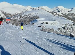 Bad Kleinkirchheim Lush and Spacious Villa With Indoor Pool and Wellne