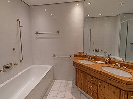 Bad Kleinkirchheim Lush and Spacious Villa With Indoor Pool and Wellne