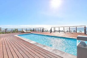 Deluxe Luxury 2 Bedroom Apartment, Seapoint