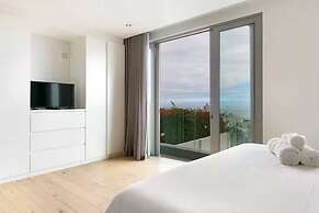 Deluxe Luxury 2 Bedroom Apartment, Seapoint