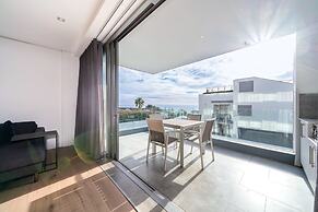 Deluxe Luxury 2 Bedroom Apartment, Seapoint