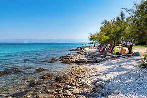 Room-caravan Near the sea 4