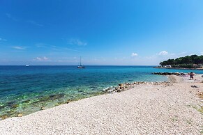 Room-caravan Near the sea 4