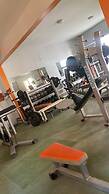 TOURACO SUITE HOTEL BUSINESS