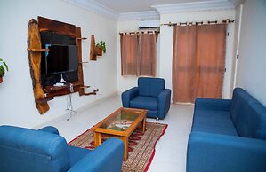 TOURACO SUITE HOTEL BUSINESS
