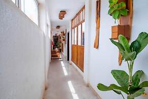 TOURACO SUITE HOTEL BUSINESS