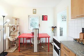 Room-charming Vienna Retreat With Garden
