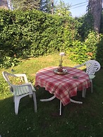 Room-charming Vienna Retreat With Garden