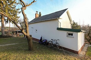 Room-charming Vienna Retreat With Garden