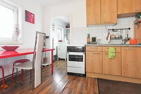 Room-charming Vienna Retreat With Garden