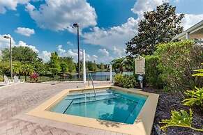 3 bed - Private Oasis - Completley Immaculate